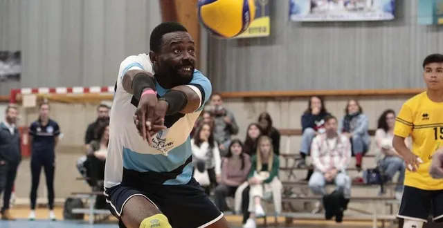 photo  charles engohé met son expérience au service du vbp niort.  &copy;  co – benoit felace 