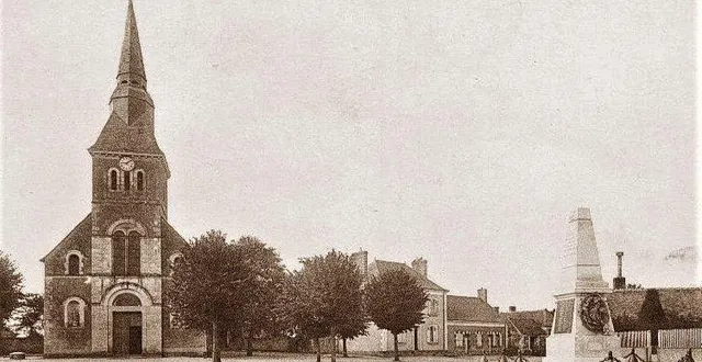 photo  le 11 novembre 1921, le monument aux morts était inauguré. pour son centenaire, une exposition est organisée à la salle des fêtes, cette semaine.  &copy;  dr 