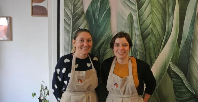 photo  marie terrier et chloé chopard gèrent le salon de thé canopée, au mans.  &copy;  ouest-france 