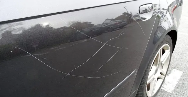 photo  les actes de vandalisme contre les véhicules se multiplient ces derniers mois dans la commune de val-au-perche.  &copy;  photo d’illustration ouest-france 