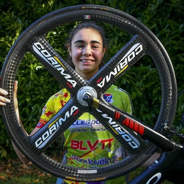 photo bénédicte ollier s’est prise de passion pour le cyclisme sur piste dès qu’elle a découvert le vélodrome du mans.  ©  photo le maine libre – yvon loue