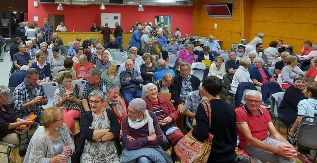 photo  la soirée spectacle de fin septembre a affiché complet.  &copy;  le maine libre 