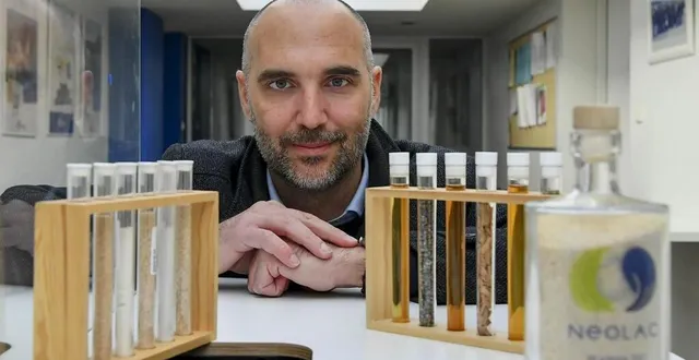photo  françois blua, directeur général de biodevas laboratoires, et ses collaboteurs travaillent sur le projet neolac depuis près de quatre ans.  &copy;  photo le maine libre – yvon loué 