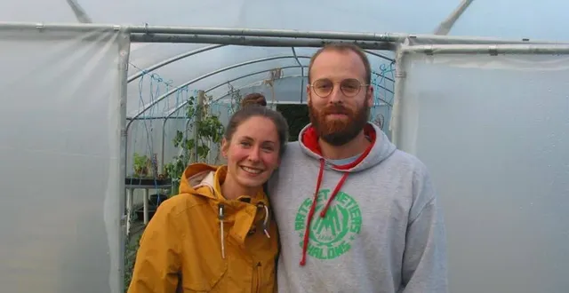 photo  chloé et thomas cultivent également la bonne humeur.  &copy;  ouest-france 