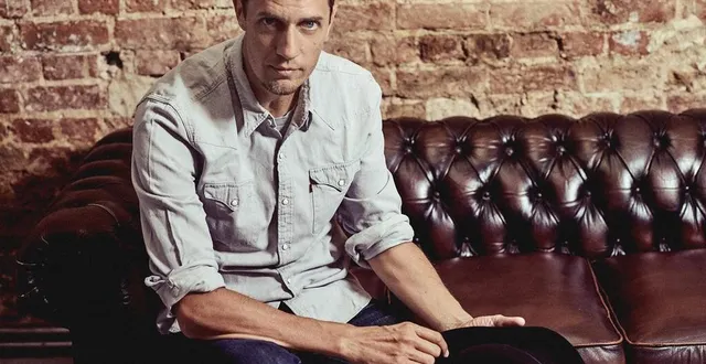 photo  grand corps malade reformera sur scène les duos de cet album « mesdames ».  &copy;  photo yann orhan 