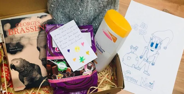 photo  l’association du mans (sarthe) solidarité dons recueille des boîtes de cadeaux de noël pour ses bénéficiaires que les bénévoles voient chaque jeudi soir place des comtes-du-maine pour la distribution de repas.  &copy;  archives ouest-france 