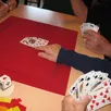 photo la belote, un jeu très répandu en sarthe.