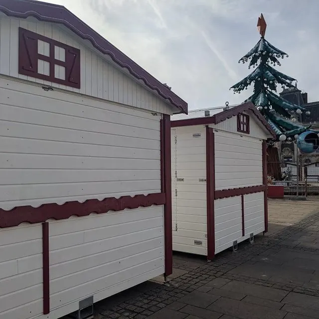 photo une cinquantaine d’exposants, dont la moitié de sarthe, animeront le marché de noël du mans du 27 novembre 2021 au 31 décembre 2021.  ©  ouest-france