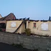 photo mardi 23 novembre 2021, à souligné-flacé, à l’ouest du mans (sarthe), un incendie a ravagé une habitation.