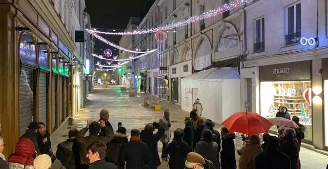 photo  à 19 h 30, ce jeudi 25 novembre 2021, les illuminations de noël du mans ont été lancées partout dans la ville.  &copy;  ouest-france 