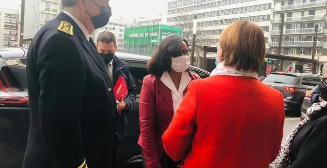 photo  elisabeth moreno, ministre déléguée, en visite au mans ce mardi 30 novembre.  &copy;  le maine libre 