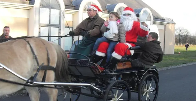 photo  le père noël sera présent dimanche à trangé.  &copy;  archives le maine libre 