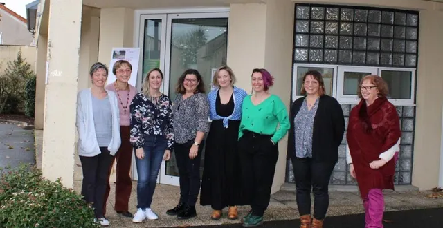 photo  maggy lépine (à gauche) en compagnie des thérapeutes et des membres de l’association i’am.  &copy;  ouest-france 