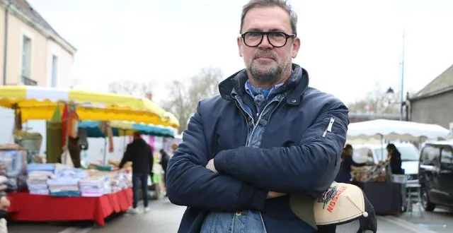 photo  vincent aguesse ouvre sa fromagerie le 7 décembre.  &copy;  ouest-france 