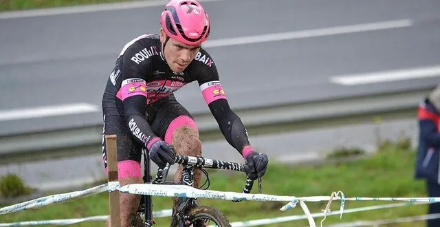 photo  jérémy leveau a remporté le cyclo-cross de bayeux cet automne.  &copy;  ouest-france 