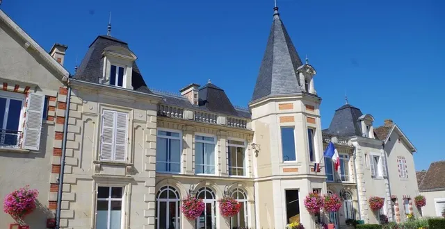 photo  la mairie de savigné-l’évêque a reçu le premier prix.  &copy;  archives le maine libre 
