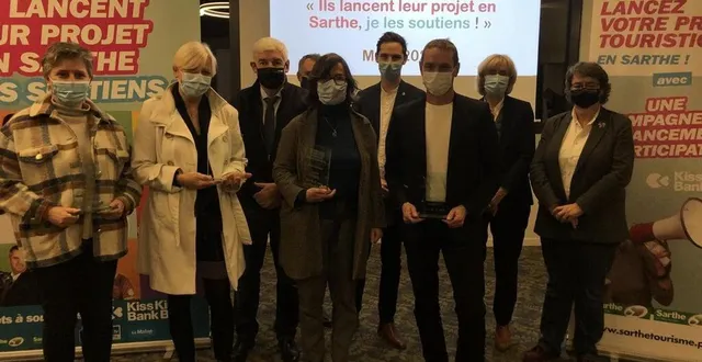 photo  les lauréats de la campagne de financement étaient réunis mercredi soir 8 décembre au domaine de l’épau.  &copy;  le maine libre 