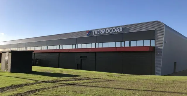 photo  l’implantation de la centrale photovoltaïque pourrait couvrir 15 % de la consommation d’énergie de l’usine thermocoax, près de flers (orne).  &copy;  archives ouest-france 