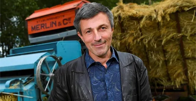 photo  pierrick bourgault est journaliste. il se passionne pour la bistrologie et les racines paysannes.  &copy;  archives le maine libre – denis lambert 