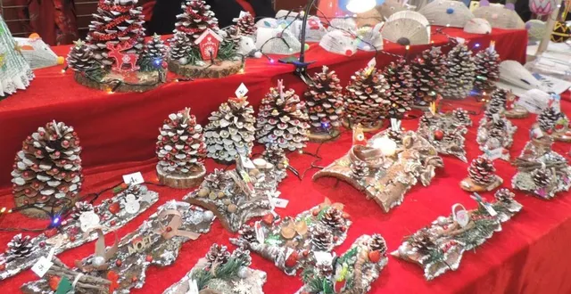 photo  chaque année, le marché propose des créations originales.  &copy;  ouest-france 