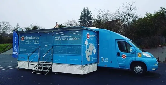 photo  l’orientibus était près de la mfr, mercredi dernier.  &copy;  ouest-france 