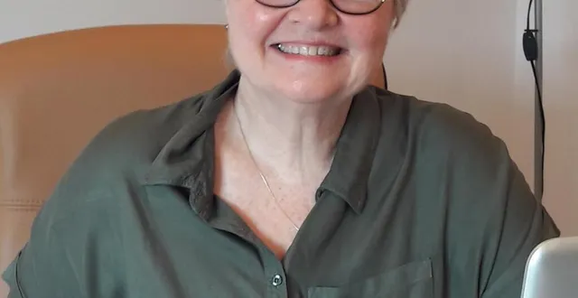 photo  catherine gourmelon, maire de cours, justifie la position de son conseil municipal sur la fermeture de l’école. 