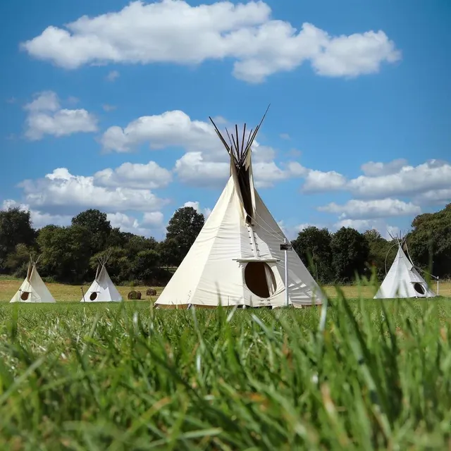 Les tipis indiens de Brûlon, troisième cliché de Damien Trohel, un des lauréats du concours « La Sarthe dans l’œil des Instagramers ». Damien Trohel/@d.photo.53 photo les tipis indiens de brûlon, troisième cliché de damien trohel, un des lauréats du concours « la sarthe dans l’œil des instagramers ». © damien trohel/@d.photo.53