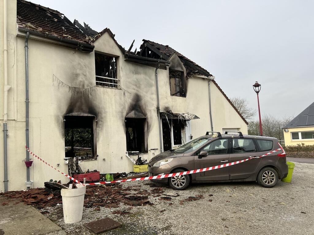 Incendie Orne TÉMOIGNAGE. Incendie mortel dans l'Orne : « En à peine dix minutes, le feu s'était - Alençon.maville.com