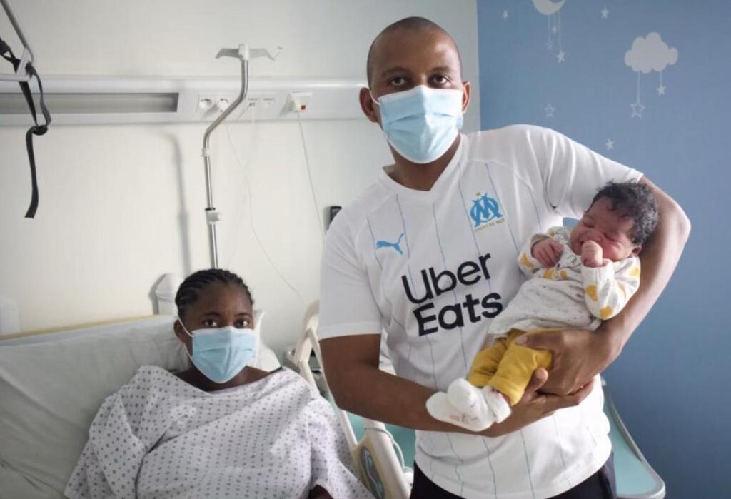 0H24 : la petite Meylie est le premier bébé de l'année en Franche