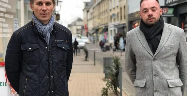 photo  serge vallet, adjoint au maire en charge du commerce, et julien leballeur, manager du centre-ville.  &copy;  ouest-france 