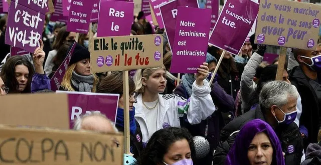 photo  le collectif #noustoutes organise la marche contre les violences faites aux femmes.  &copy;  archives alain jocard/afp 