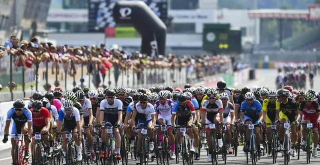 photo  560 dossards avaient été retirés pour l’édition 2021.  &copy;  archives le maine libre – denis lambert 