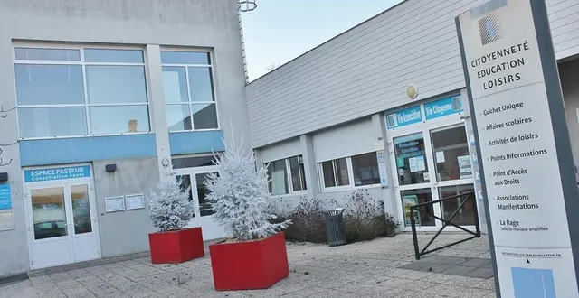 photo  le guichet unique va déménager pour laisser place, après des travaux, à la maison médicale, rue pasteur, à sablé-sur-sarthe (sarthe).  &copy;  ouest-france 