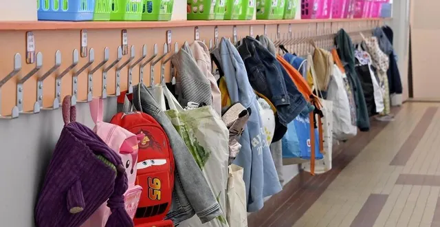 photo  des cartables dans une école primaire. photo d’illustration.  &copy;  jerome fouquet / archives ouest-france 