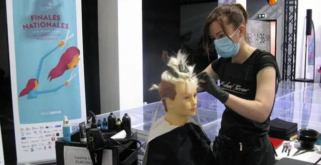 photo  laurine liney, coiffeuse, a obtenu la médaille d’or aux finales nationales de la 46e édition des métiers worldskills à lyon.  &copy;  archives ouest-france 
