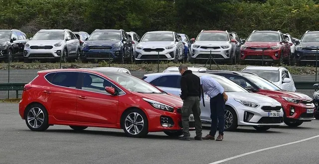 photo  comme en 2020, moins de sarthois ont investi dans une voiture neuve en 2021.  &copy;  photo le maine libre yvon loué 