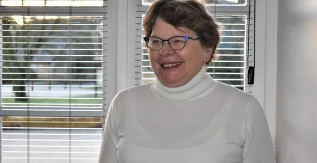 photo  christiane martin, agent recenseur à cures, effectuera un premier passage chez les habitants dès cette fin de semaine.  &copy;  le maine libre 