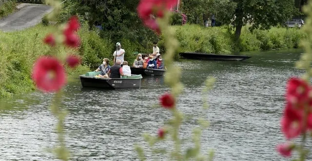 photo  la saison touristique 2021 aura notamment été marquée, en deux-sèvres, par une bonne fréquentation du marais poitevin.  &copy;  archives co – marie delage 