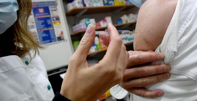 photo  bien qu’au ralenti, la campagne de vaccination contre le covid-19 se poursuit en sarthe.  &copy;  archives 