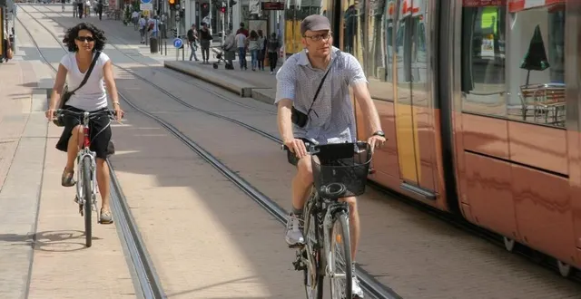 photo  le mans métropole veut développer le réseau des pistes cyclables dans toutes les communes du territoire. le projet a été de nouveau évoqué devant les élus ce jeudi 3 février.  &copy;  ouest-france 