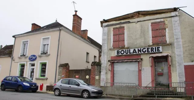 photo  c’est à cet endroit où le projet santé-social pourrait voir le jour.  &copy;  le maine libre 