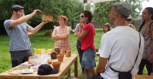 photo  chaque participant pourra garder sa création de vannerie sauvage.  &copy;  pnr 