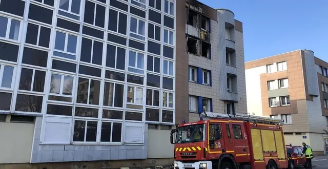 photo  eric makanda a cru perdre sa petite fille de 4 ans dans l’incendie.  &copy;  ouest-france 