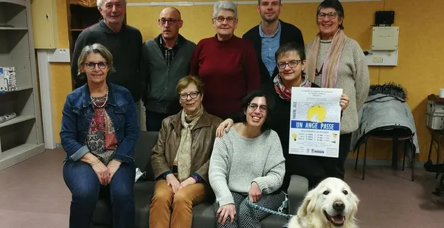 photo  de gauche à droite, au 1er rang, catherine, martine, adélaïde et horacio ; au second rang, jean-yves, eric, gisèle, damien, stéphanie et babeth.  &copy;  ouest-france 