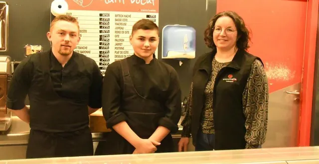 photo  dimitri herber, maître de stage, valentin breheret et amélie bureau. 