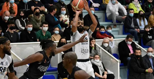 photo  maël lebrun et l’union rennes devront patienter pour jouer leur dernier match de saison régulière contre dax.  &copy;  jocelyne régent 