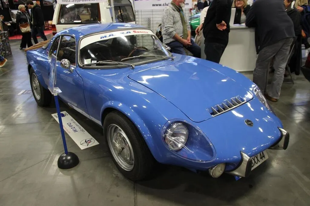 Nantes. Les belles françaises du salon du véhicule de collection