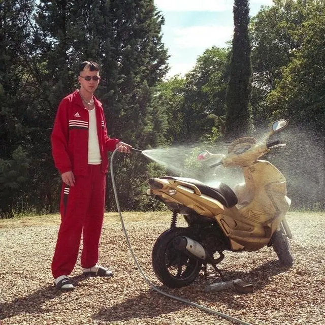 photo michel, né dans la banlieue de valenciennes, entre rap et deep house.  ©  charlotte steppé