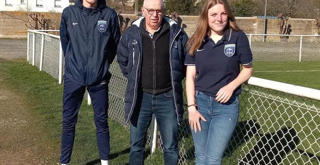 photo  michel porte entouré de tomy batard et manon fournier.  &copy;  le maine libre 