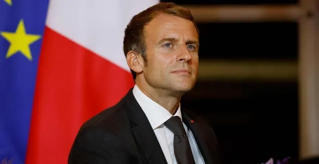 photo  le maire de challain-la-potherie a décroché le portrait d’emmanuel macron dans l’hôtel de ville de sa commune.  &copy;  afp 